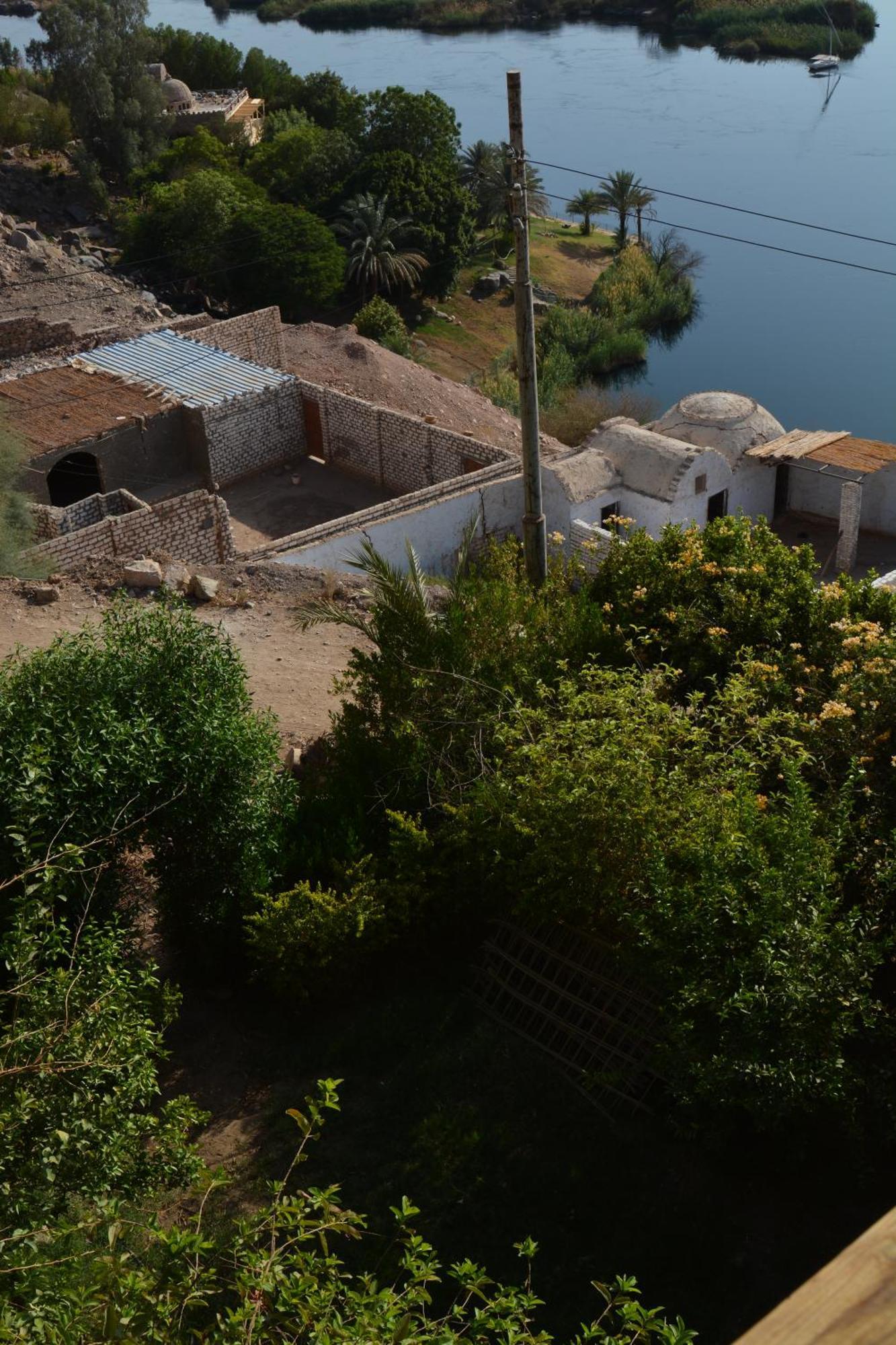 Aswan Nile Palace Exterior photo